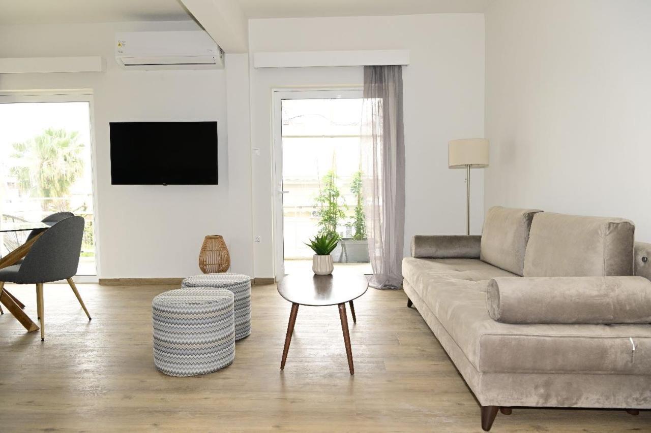 Sea View Stylish Penthouse In Varkiza * Vari (Attica)