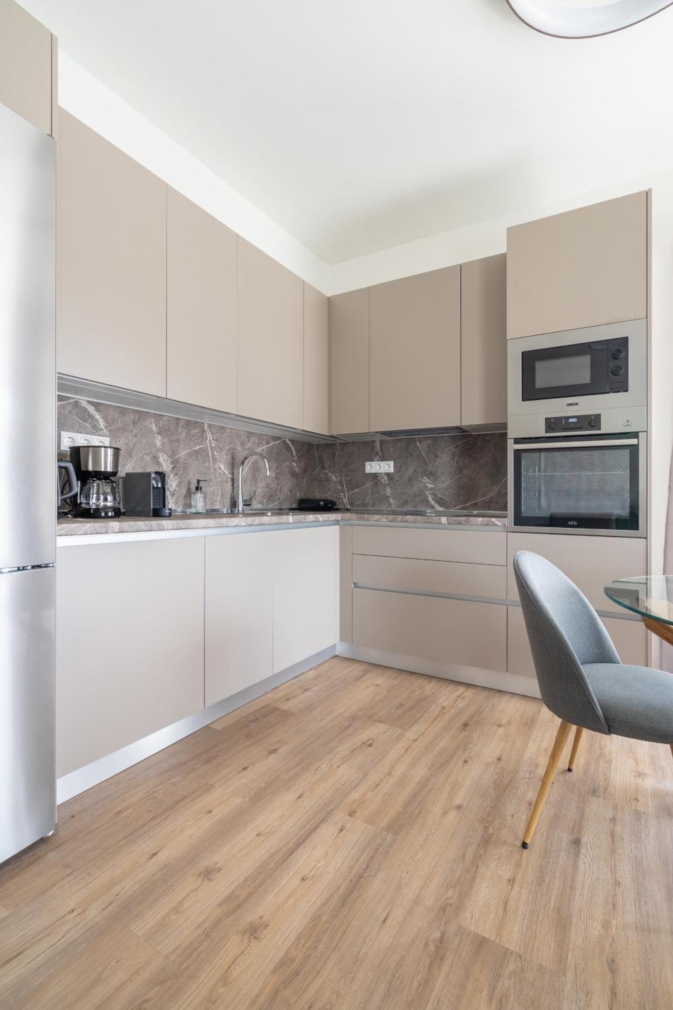 Sea View Stylish Penthouse In Varkiza Apartment *