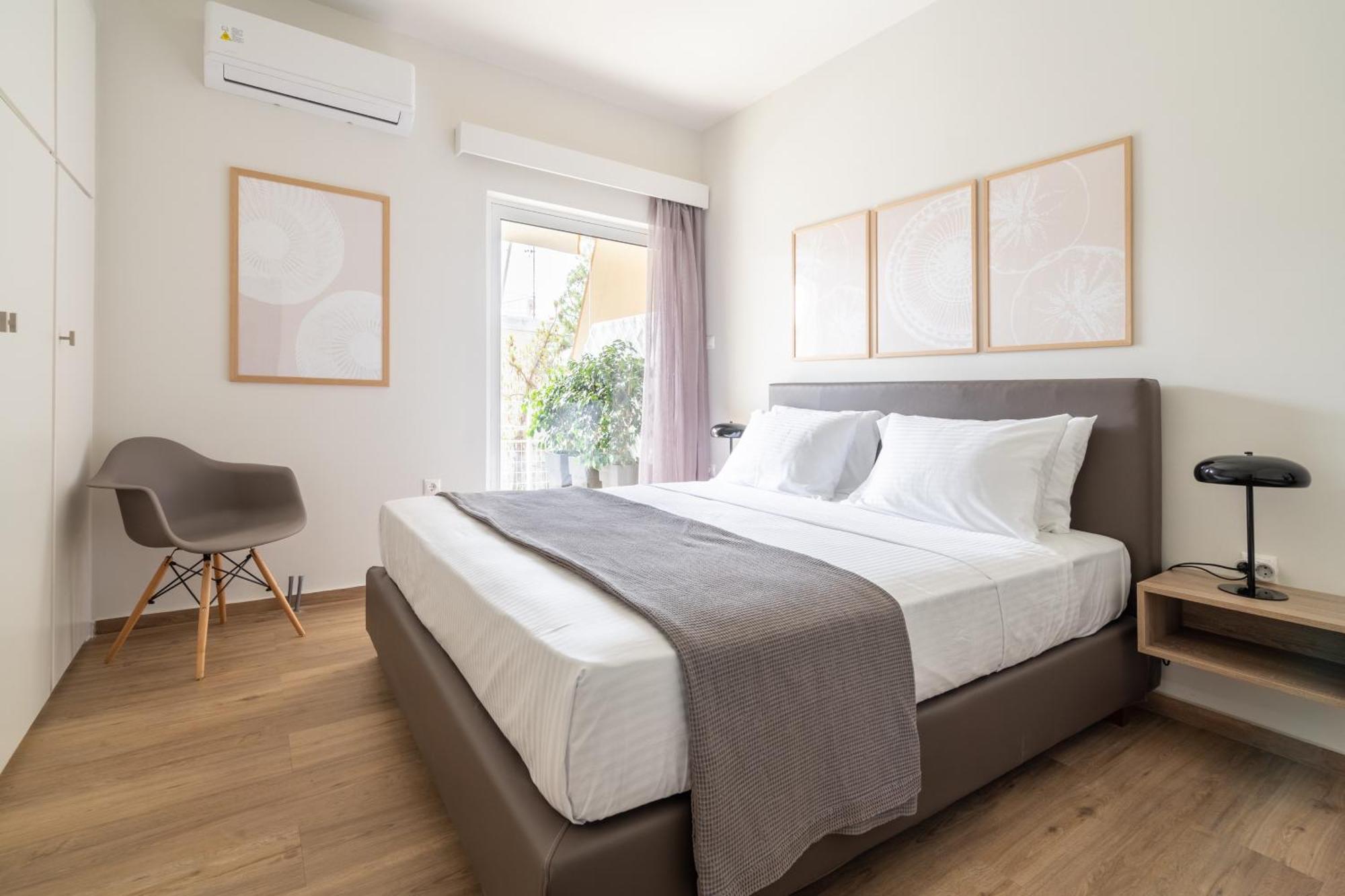 Sea View Stylish Penthouse In Varkiza Vari (Attica)